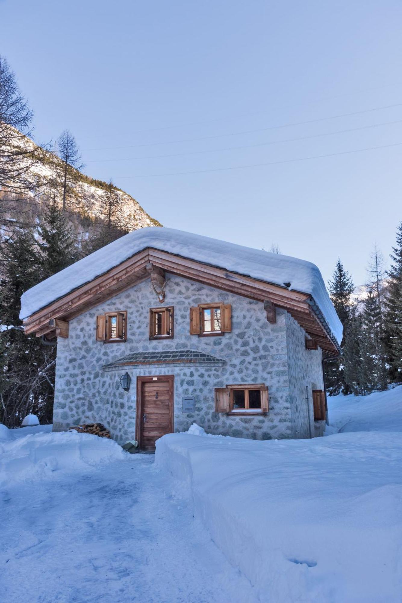 Chalet Gulas - Ла-Пунт-Чамуэшч Экстерьер фото